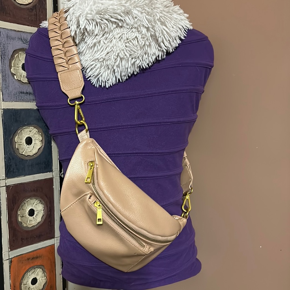 Fawn Design Warm Blush Gold Crossbody Bag with Sleek Design